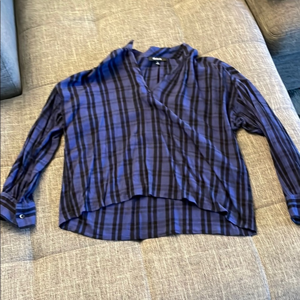 Madewell popover top, blue and black